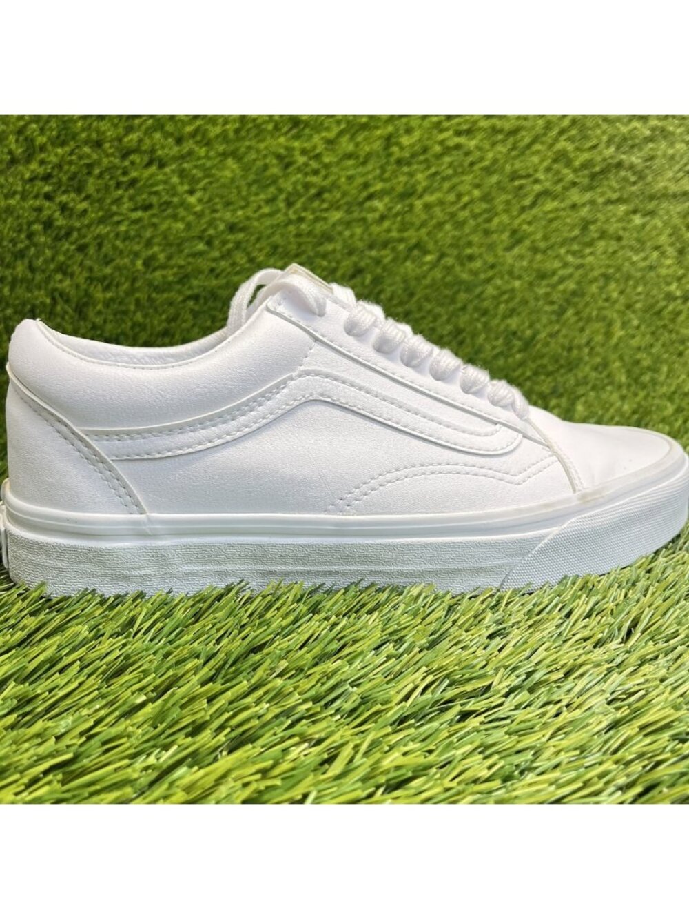 Vans Old Skool Low Womens Size 9 Athletic Leather Walking Skate Shoes Sneakers